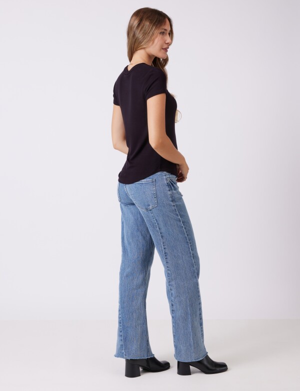 Remera Basica Modal NEGRO