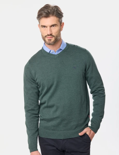 BUZO TEJIDO CUELLO EN V Verde Oscuro