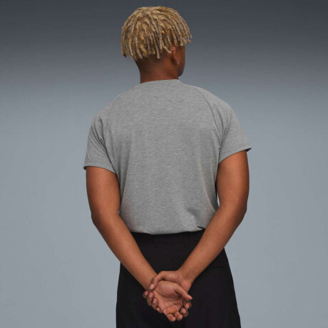 Remera Cap Evostripe Tee de Hombre Gris