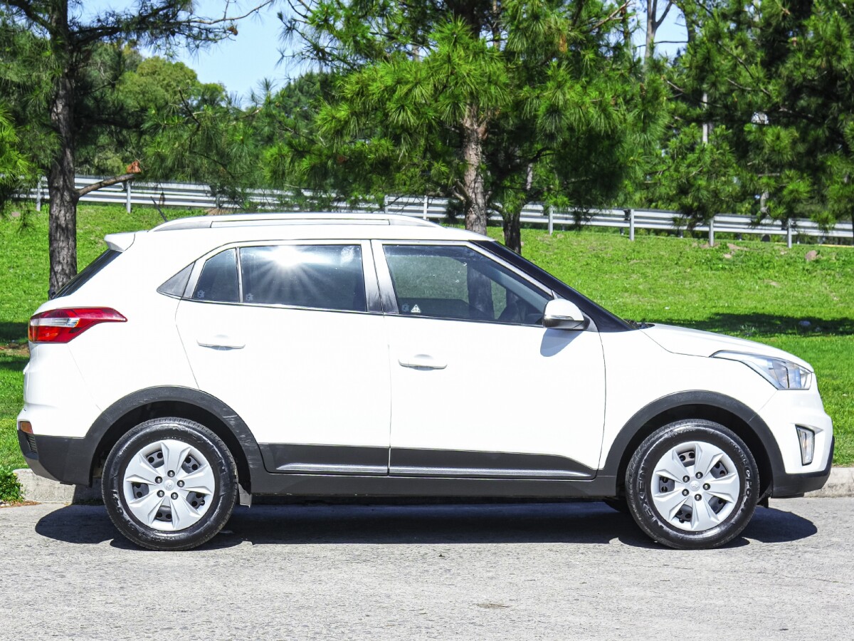 Hyundai Creta GL Sport 1.6 Extra Full| Permuta / Financia Hyundai Creta GL Sport 1.6 Extra Full| Permuta / Financia