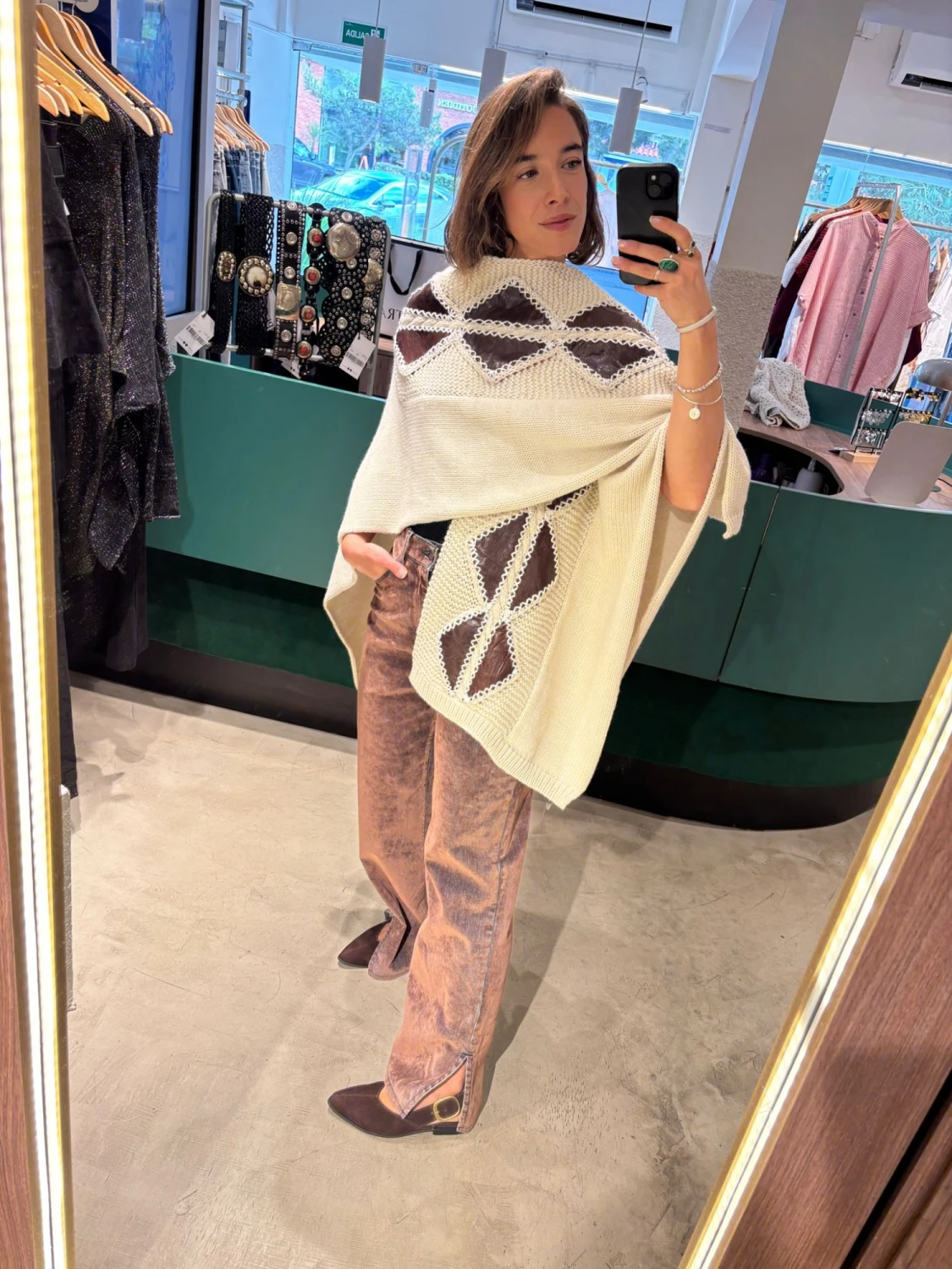 Ruana Cerezo