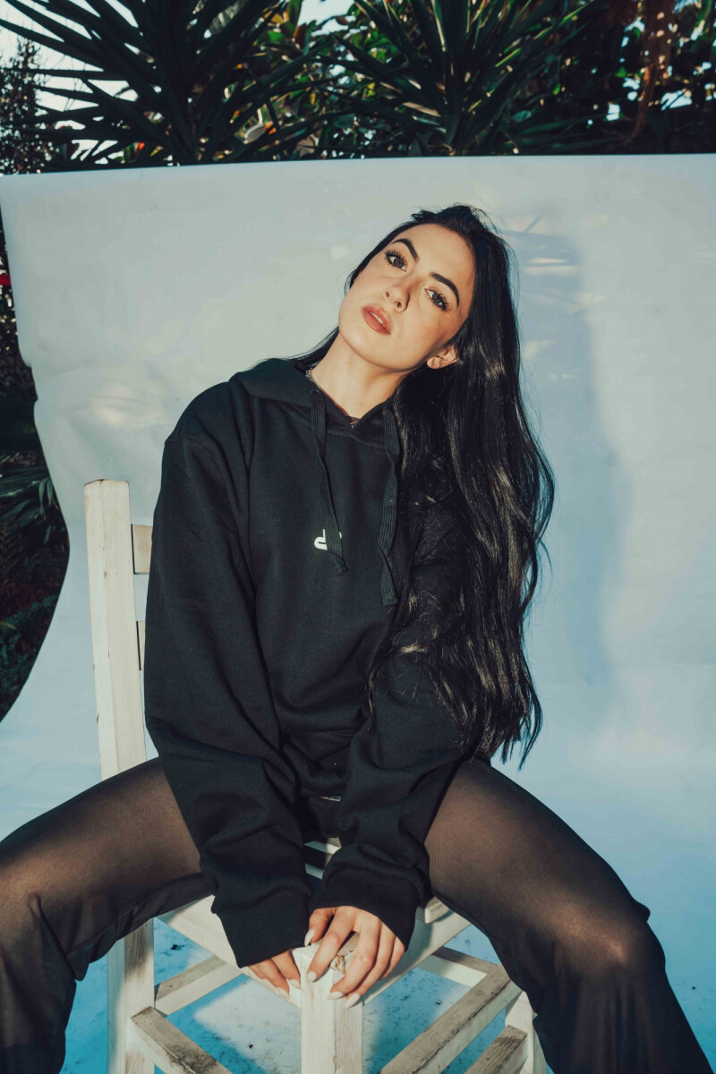 Hoodie Satelite Negro