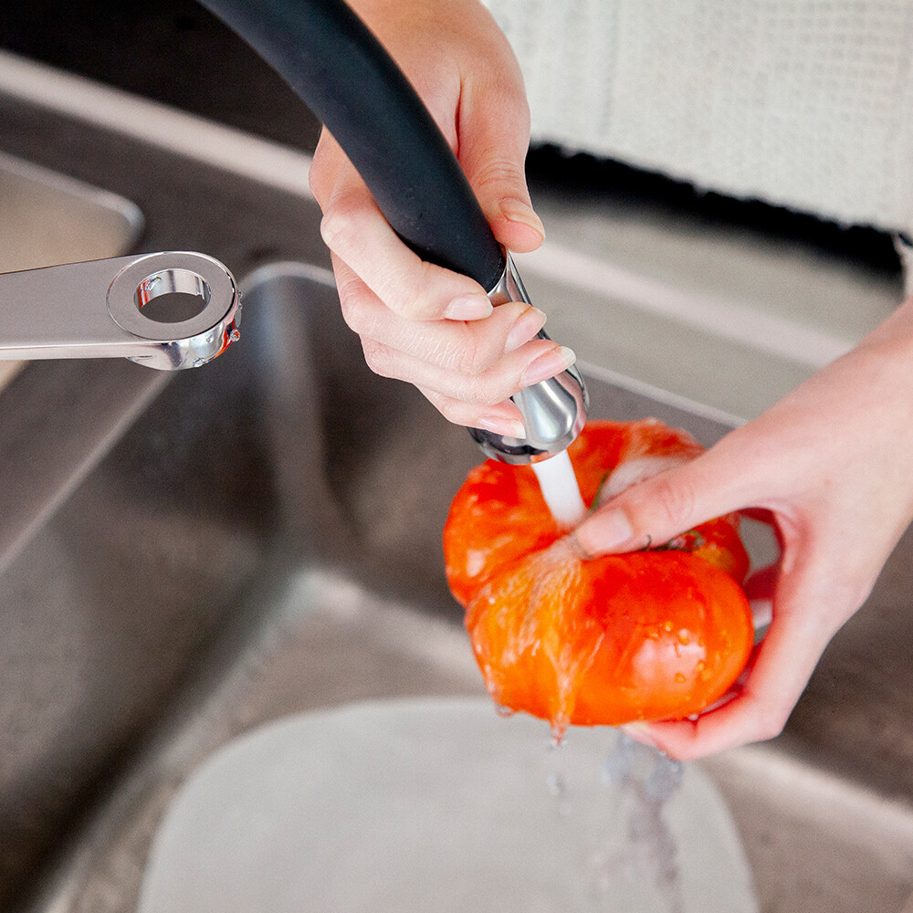 FREGADERO DE MESA COLOR CROMO CAÑO FLEX MODELO SA388801MC Fregadero De Mesa Color Cromo Caño Flex Modelo Sa388801mc