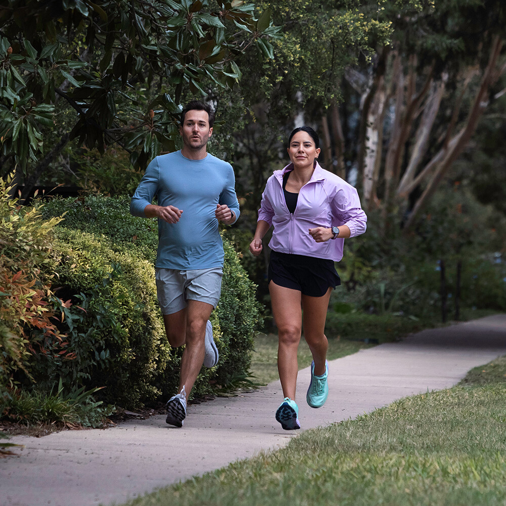 Reloj Deportivo Garmin Forerunner 165 Music Unisex Negro/slate