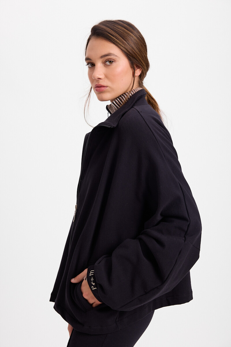 Campera Travel Negro