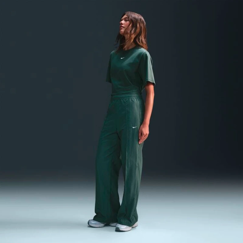 Pantalón Largo Nike Sportswear Everything Wovens de Mujer Verde