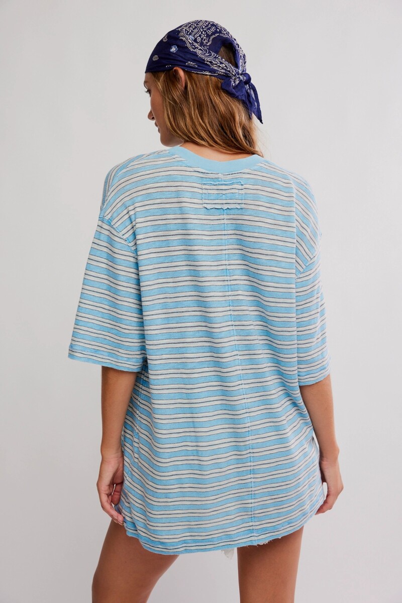 REMERA ALL LOVE POCKET Azul