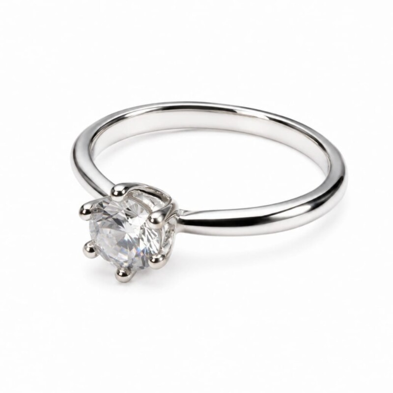 Anillo con zirconia al centro Anillo con zirconia al centro