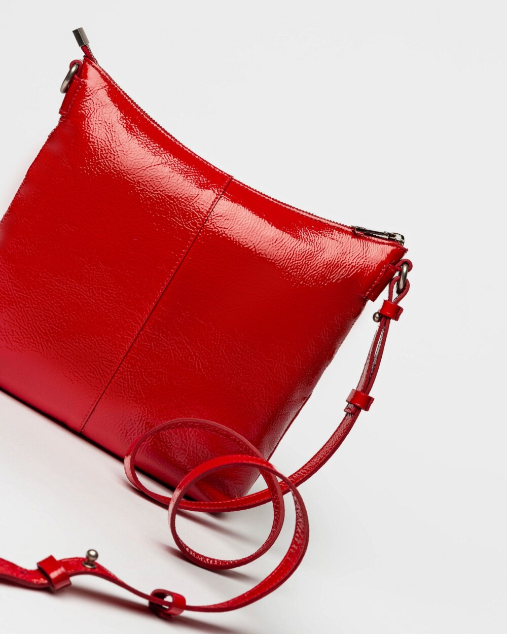 Bandolera Pocket en cuero charol arrugado Rojo