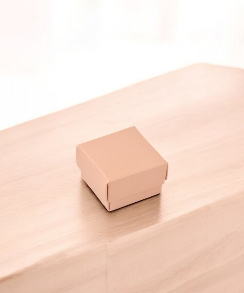 Caja Cuadrada 4x4x2,5 cm ROSADO