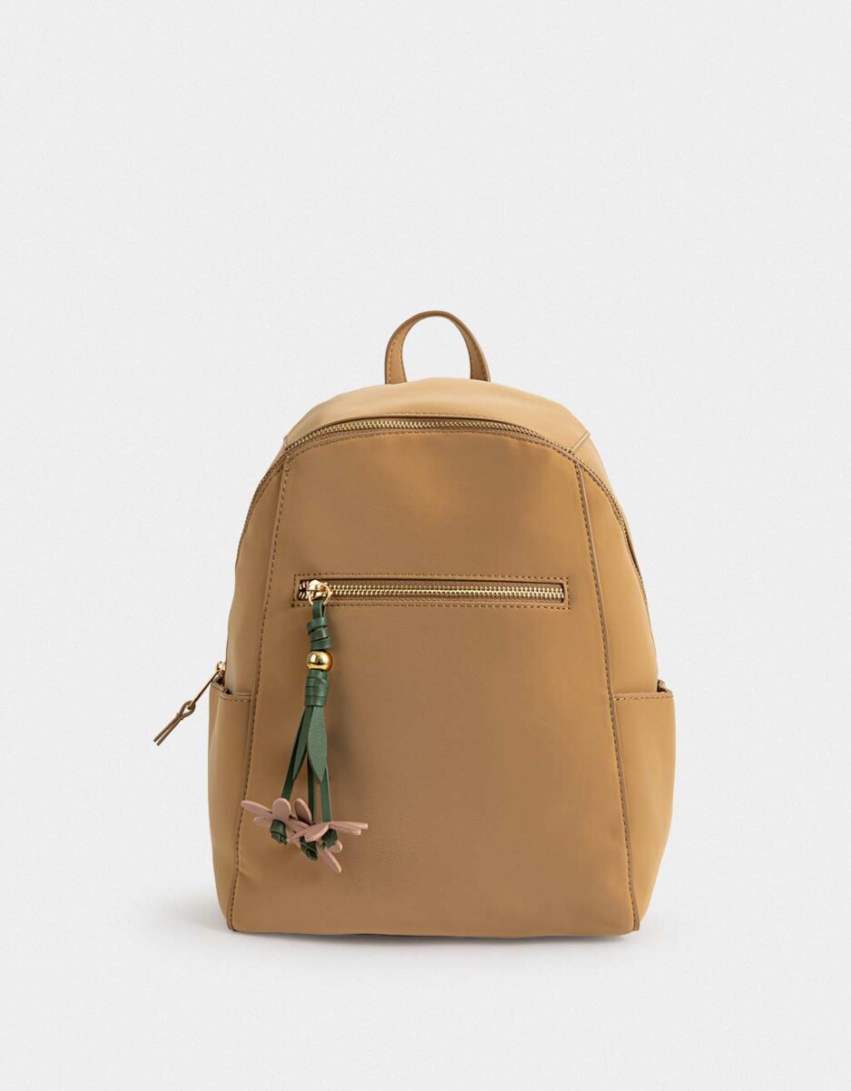 Mochila Con Charm 