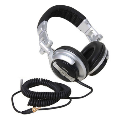 Auricular DJ ST80 con vincha ajustable y cable espiral cerrados Auricular DJ ST80 con vincha ajustable y cable espiral cerrados