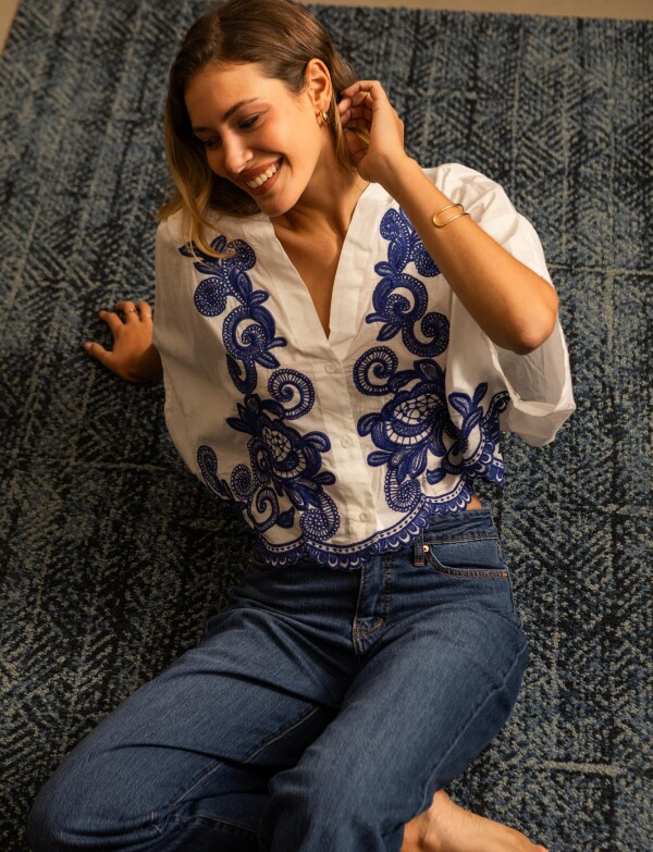 Blusa Bordada BLANCO/AZUL