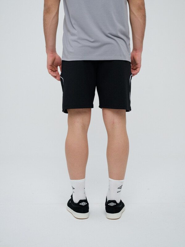 Bermuda Veliz Umbro Hombre 002