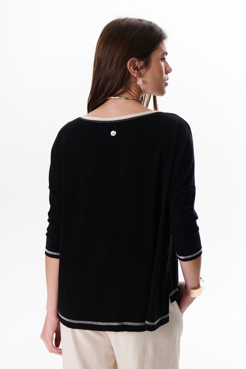 REMERA LIZA NEGRO
