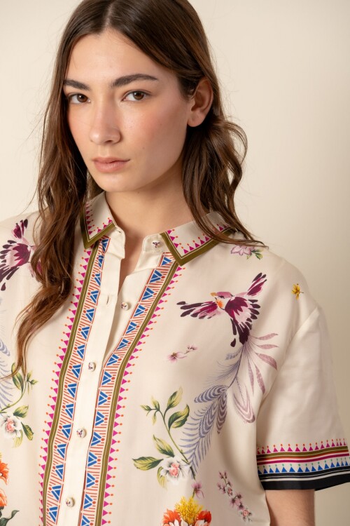 Camisa de dama Camisa de dama