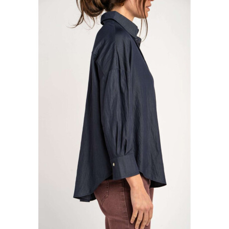 Camisa Con Bolsillo Delantero Celeste