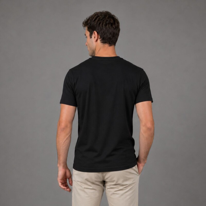 Remera básica Negra