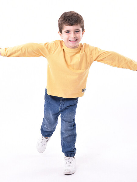 REMERA NACHO BOY OCRE