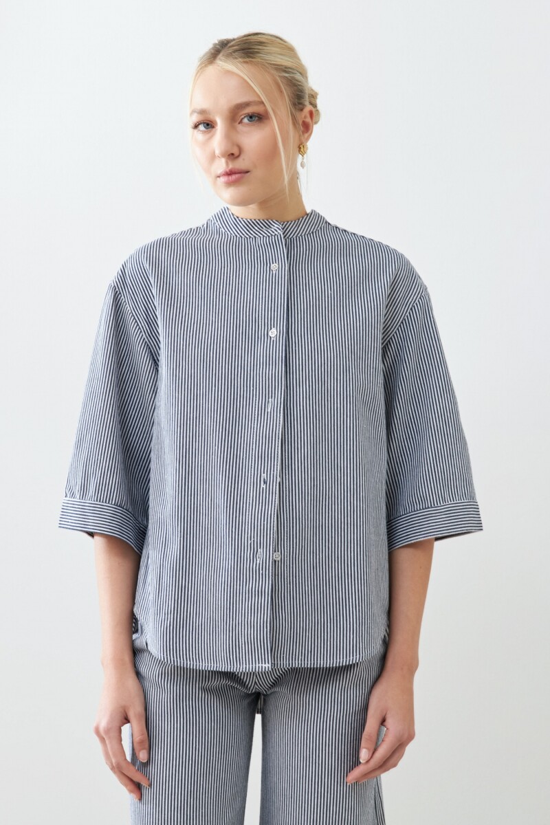 Camisa rayada de jean cuello mao crudo