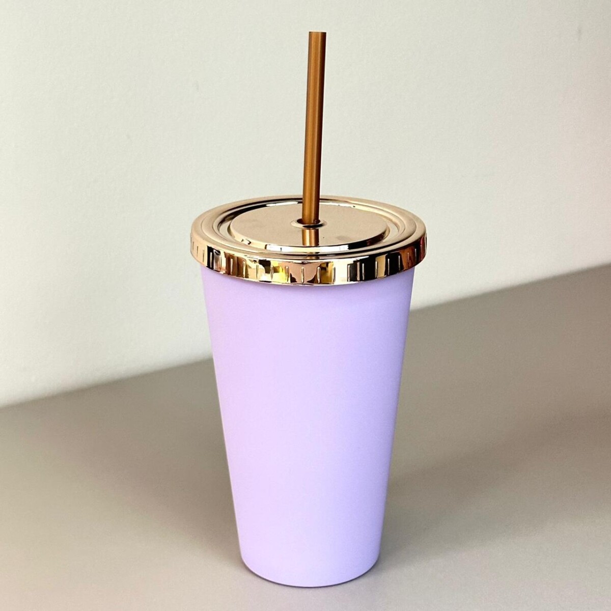 Vaso De Plástico Con Tapa Y Sorbito 450ml 