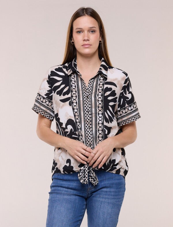 Camisa Manga Corta Nudo Printed MULTI/NEGRO