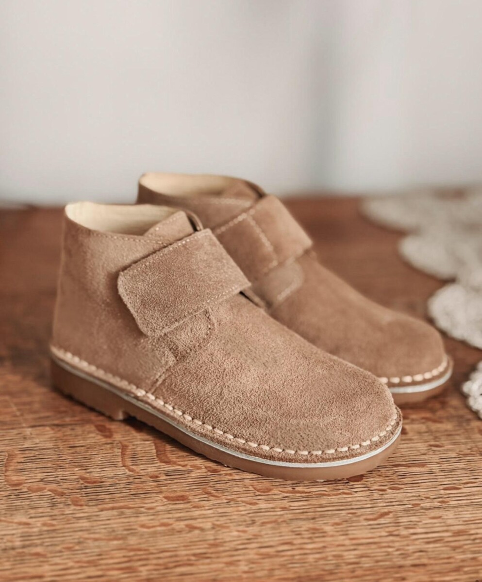 Bota Velcro Classica - Taupe 