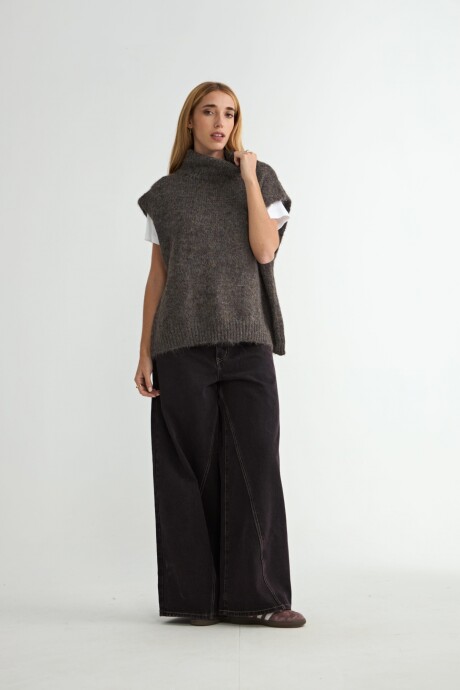 CHALECO SÁNDALO MARRON