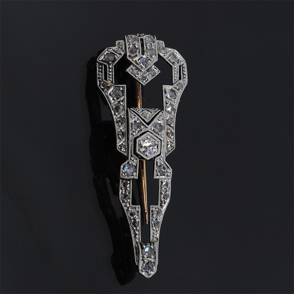 Pincho Antiguo Art Deco En Oro 18K, Brillantes Y Diamantes Pincho Antiguo Art Deco En Oro 18K, Brillantes Y Diamantes