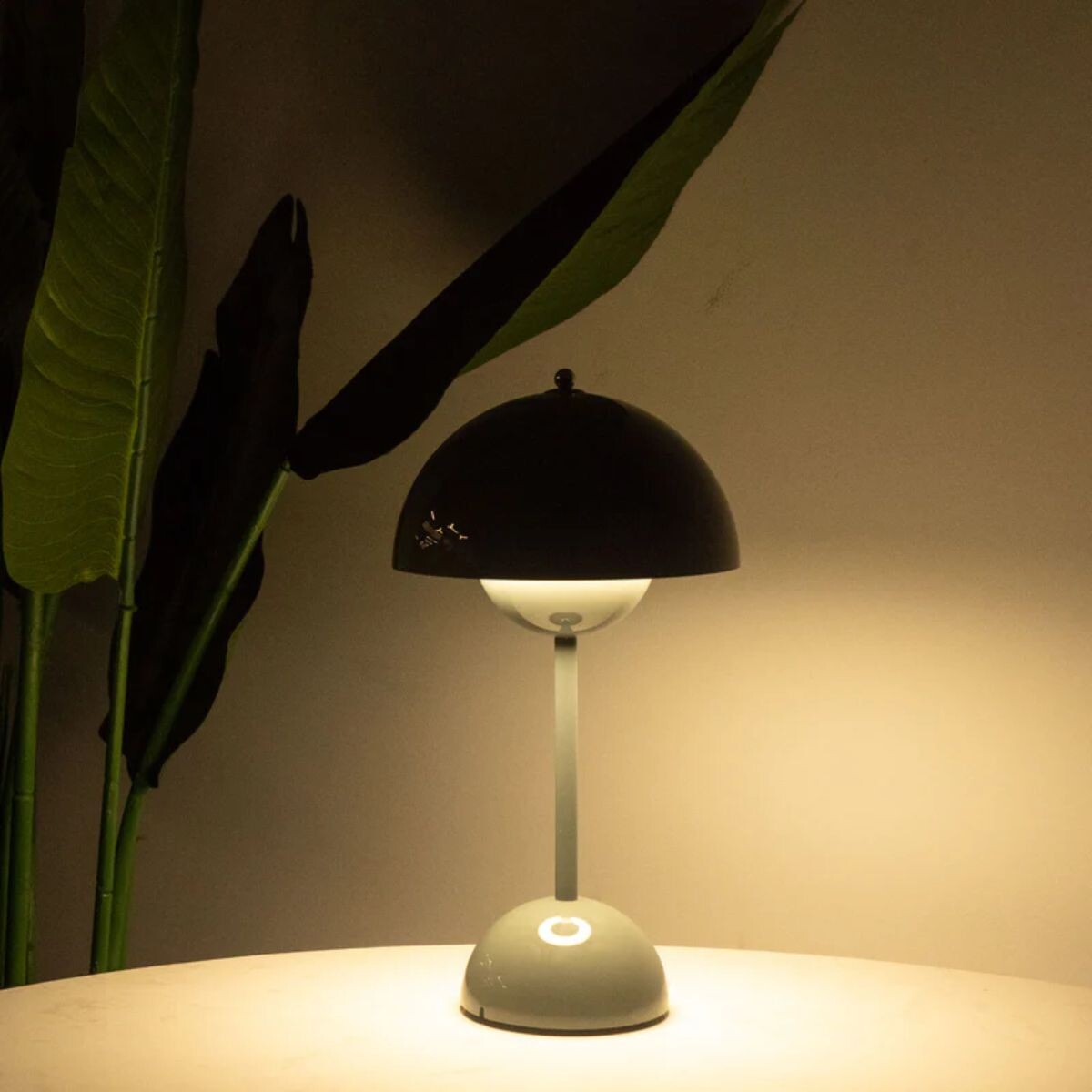 LUMINARIA DE MESA COLOUR SHADE Gris 