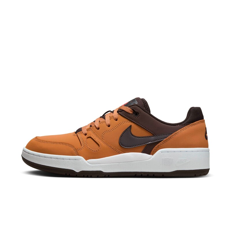 Championes Nike Full Force Bajo Premium de Hombre Crema