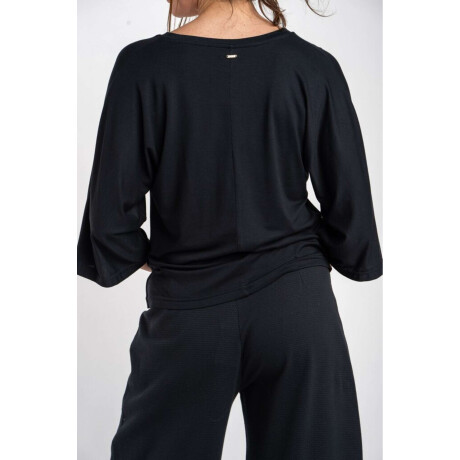 Remera Negro