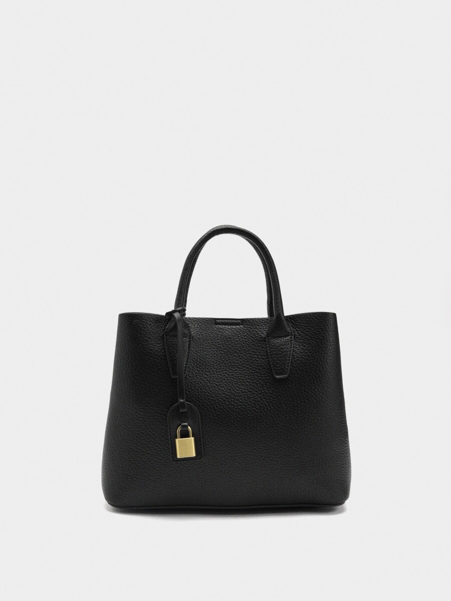 Bolso Tote Con Textura Y Colgante negro