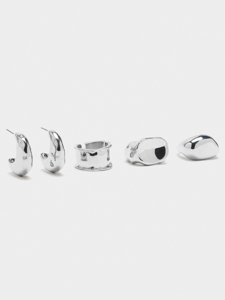 Set De Pendientes Y Anillos Irregulares plateado