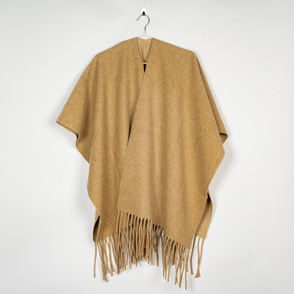 RUANA TRÓADE RUANA TRÓADE