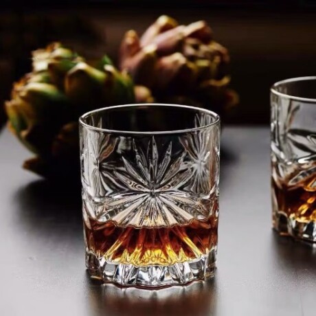 Juego De 6 Vasos Vidrio Labrado 218ML Juego De 6 Vasos Vidrio Labrado 218ML