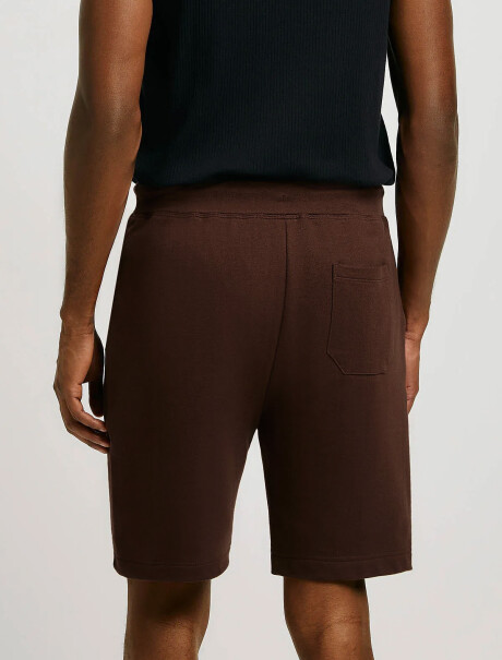 BERMUDA BÁSICA MASCULINA CON ELÁSTICO MARRÓN