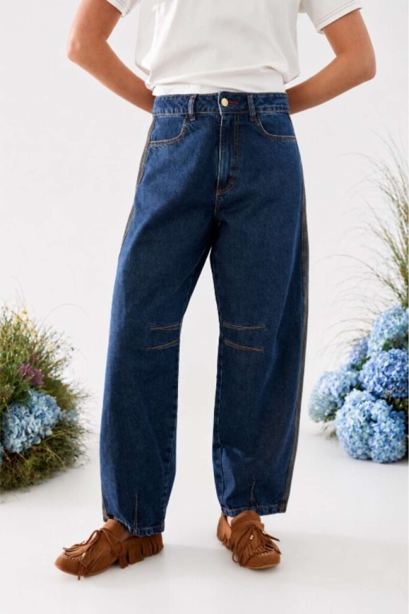 Jean Barrel Savia - Azul Y Negro 
