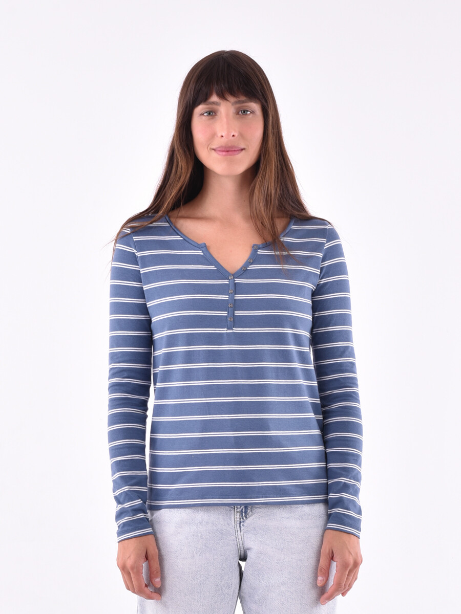 REMERA LORA - VARIANTE 2 
