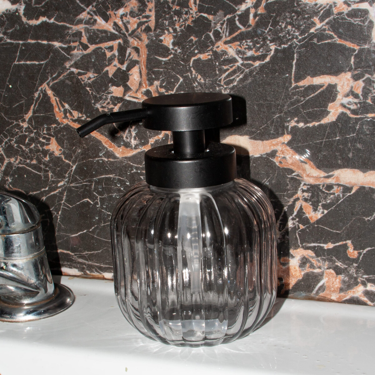 Dispensador de jabón vidrio - gris 