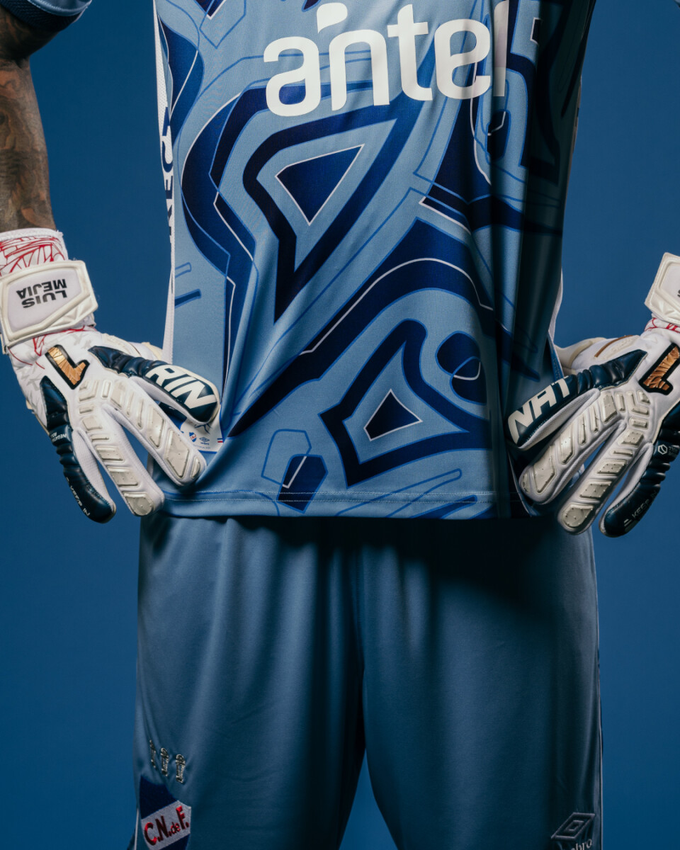 SHORT GOLERO OFICIAL<br /> 2025 Nacional Oficial Hombre - 079 