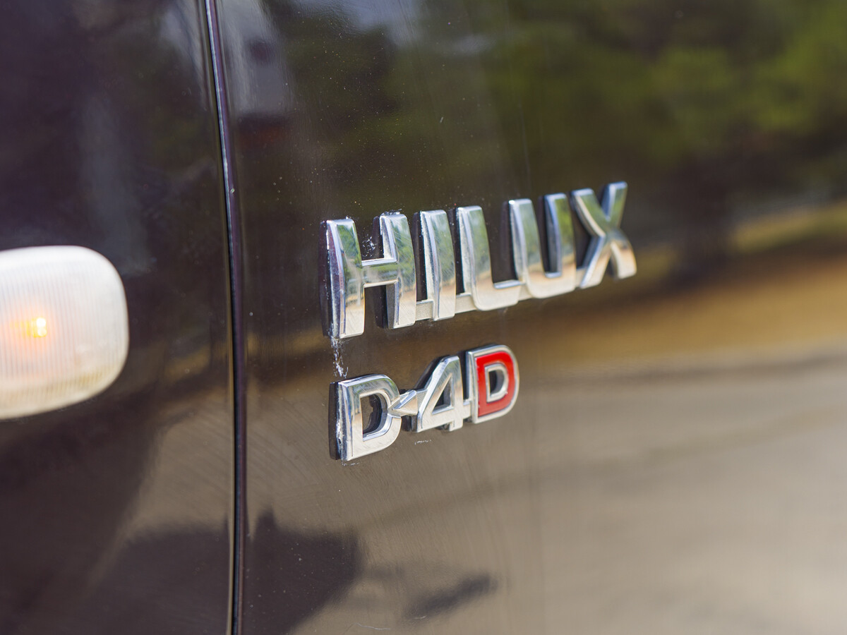 Toyota Hilux DX TD 2.5 4x2 Extra Full | Permuta / Financia Toyota Hilux DX TD 2.5 4x2 Extra Full | Permuta / Financia