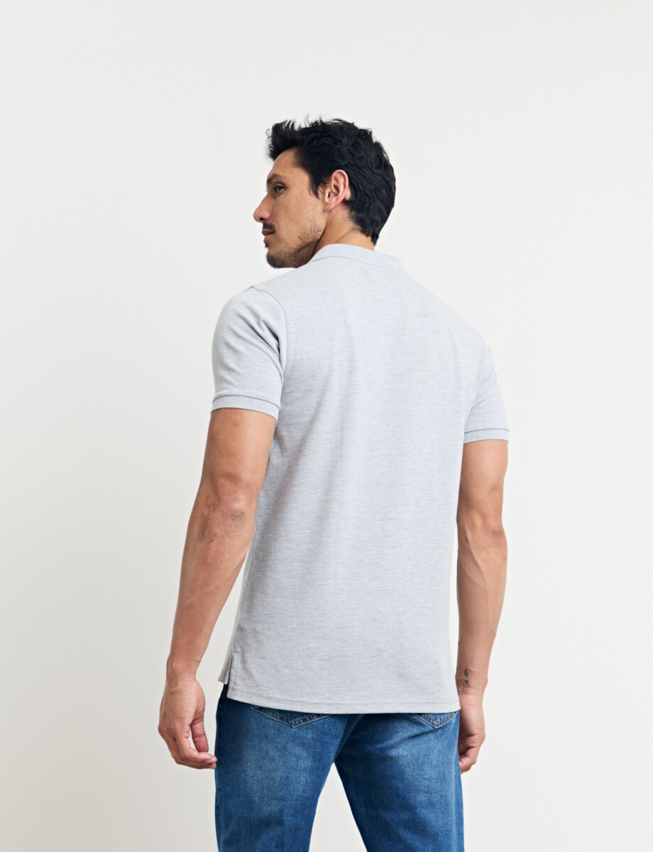 520752 REMERA HARRINGTON LABEL Gris Melange