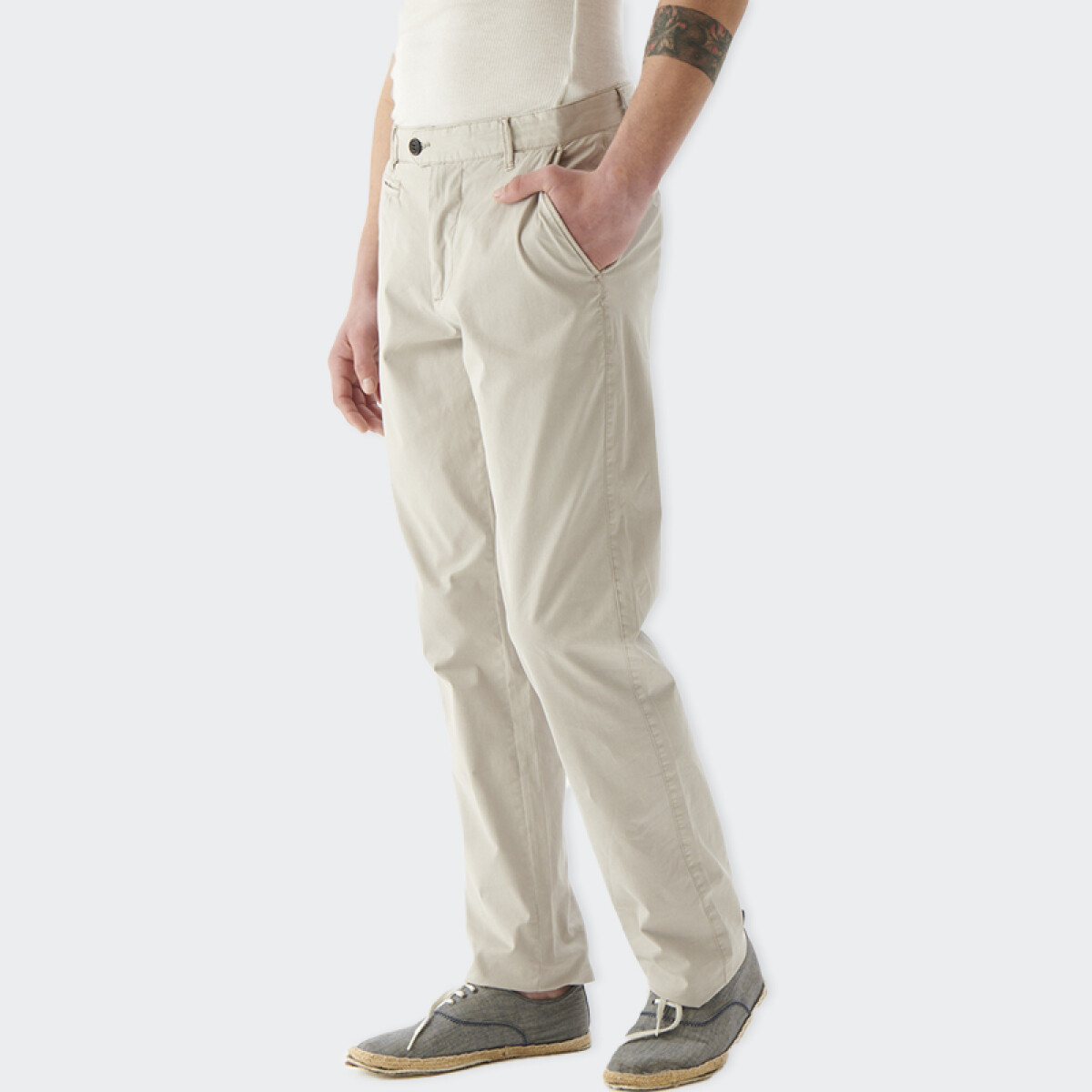 Pantalón Wrangler Chino Casual - Gris 