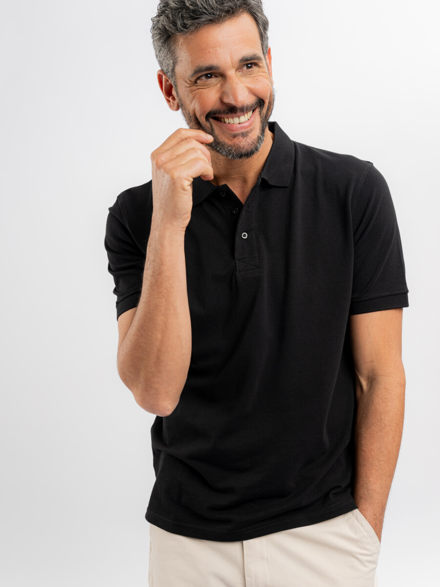 Remera m/c lisa - negro 