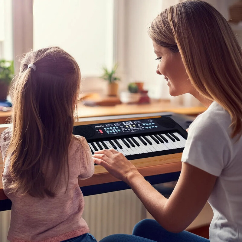 Teclado Órgano Musical infantil a Pila Con Micrófono Negro