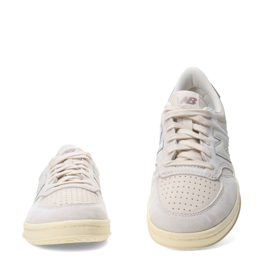 Championes de Hombre New Balance Court Beige
