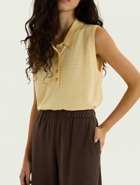 PANTALÓN RECTO EN TEJIDO DE PUNTO MARRÓN