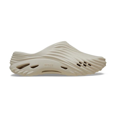 Crocs Echo Wave - Unisex Almond Tint