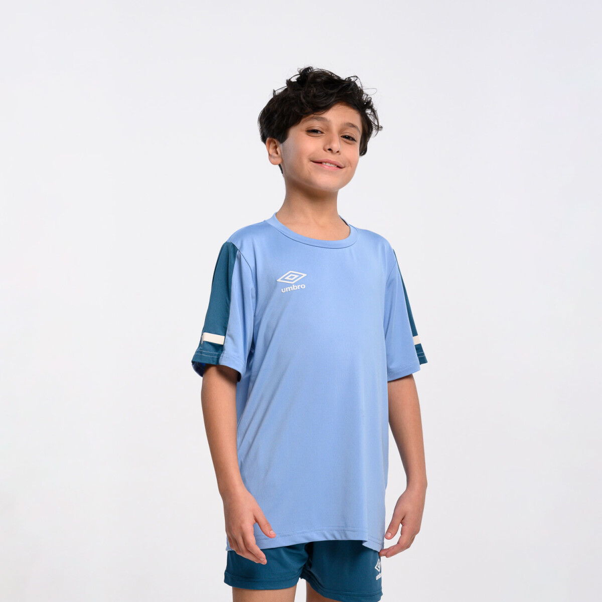 Remera Combined Loose Umbro Junior - 7op 